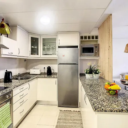 Fantastic Marina Club